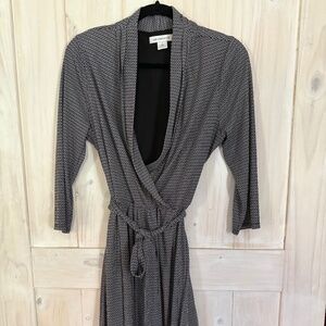 Liz Claiborne Wrap Dress Black White Geometric Print 3/4 Sleeve Knee Length Tie